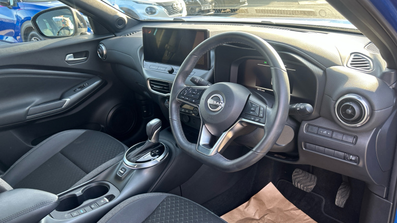 Nissan Juke 1.6 Hybrid N-Connecta 5dr Auto Hybrid Hatchback